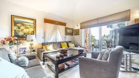 Villa for sale in El Candado, Malaga - Este