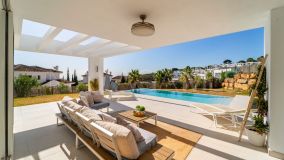 Villa for sale in Mijas