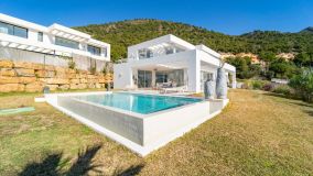 Villa for sale in Mijas