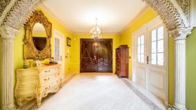 Villa for sale in Mijas