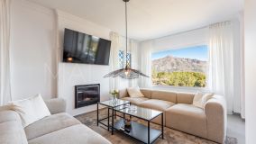 Ground Floor Duplex for sale in Nueva Andalucia, Marbella