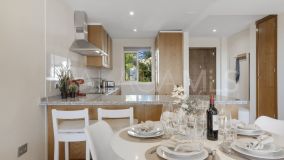 Lägenhet for sale in Nueva Andalucia, Marbella