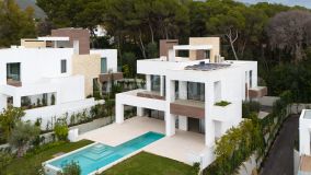 Villa for sale in Ricardo Soriano, Marbella City