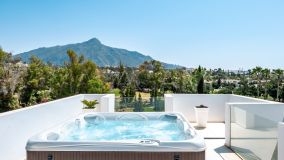 Villa for sale in Nueva Andalucia, Marbella