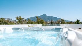 Villa for sale in Nueva Andalucia, Marbella