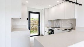 Villa for sale in Atalaya, Estepona Est