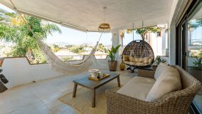 Villa for sale in Selwo, Estepona Est