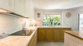 Villa en venta en El Padron, Estepona Este