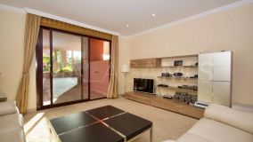 Appartement for sale in Las Nayades, Estepona Est