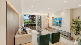 Erdgeschosswohnung zu verkaufen in Bahía del Velerín, Estepona Ost