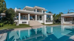 Villa for sale in Los Flamingos, Benahavis