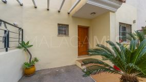 Reihenhaus zu verkaufen in Los Naranjos, Nueva Andalucia