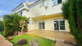 Maison de Ville for sale in Los Naranjos, Nueva Andalucia