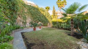 Apartment for sale in Benahavis