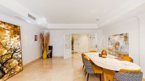 Erdgeschosswohnung zu verkaufen in Lomas del Rey, Marbella Goldene Meile