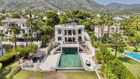 Villa en venta en Sierra Blanca, Marbella Golden Mile