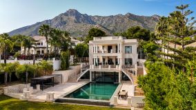 Villa en venta en Sierra Blanca, Marbella Golden Mile