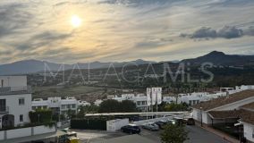 Lägenhet for sale in Atalaya Golf, Estepona Öst