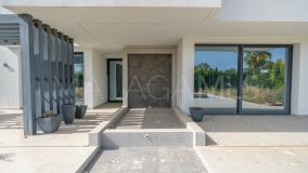 Villa for sale in New Golden Mile, Estepona Öst