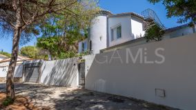 Villa zu verkaufen in Las Chapas, Marbella Ost