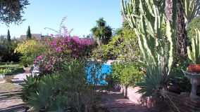 Maison for sale in Atalaya Golf, Estepona Est