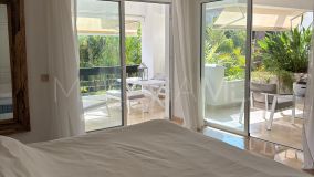 Ground Floor Apartment for sale in Rio Real Golf, Marbella East