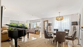 Markplanslägenhet for sale in Rio Real Golf, Marbella Öst