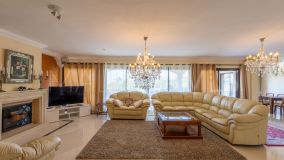 House for sale in El Herrojo, Benahavis