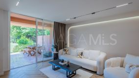 Appartement rez de chaussée for sale in Magna Marbella, Nueva Andalucia