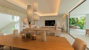Villa en venta en Los Flamingos, Benahavis