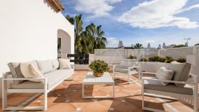Duplex Penthouse for sale in Marina Puente Romano, Marbella Golden Mile