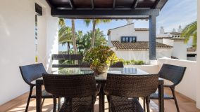 Duplex Penthouse for sale in Marina Puente Romano, Marbella Golden Mile