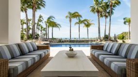 Villa for sale in Los Arqueros, Benahavis