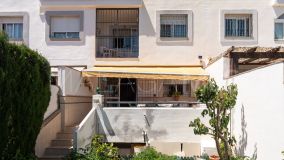Town House for sale in Balcón del Golf, Nueva Andalucia