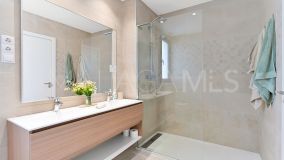 Wohnung zu verkaufen in Cortijo del Golf, Estepona Ost