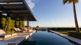 Villa for sale in La Quinta, Benahavis