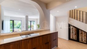 Town House for sale in Los Potros, Nueva Andalucia