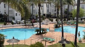 Ático en venta en Costalita, Estepona Este