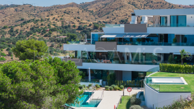 Apartment for sale in Artola, Marbella East