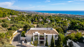 Villa zu verkaufen in Cascada de Camojan, Marbella Goldene Meile