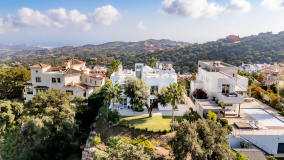 Villa for sale in El Soto de Marbella, Marbella Est