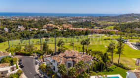 Villa zu verkaufen in Los Arqueros, Benahavis