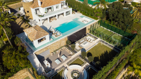 Villa en venta en La Cerquilla, Nueva Andalucia