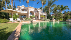 Villa for sale in Alhambra del Sol, Estepona East