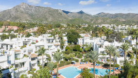 Lägenhet for sale in Alhambra del Mar, Marbella Golden Mile