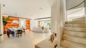 Villa en venta en Cortijo Blanco, San Pedro de Alcantara