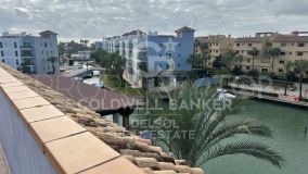 Penthouse with 6 bedrooms for sale in Sotogrande Puerto Deportivo