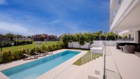 Villa for sale in Guadalmina Baja with 4 bedrooms