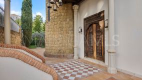 Villa en venta en Los Arqueros, Benahavis