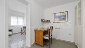 Hus i byn for sale in Coin Centro